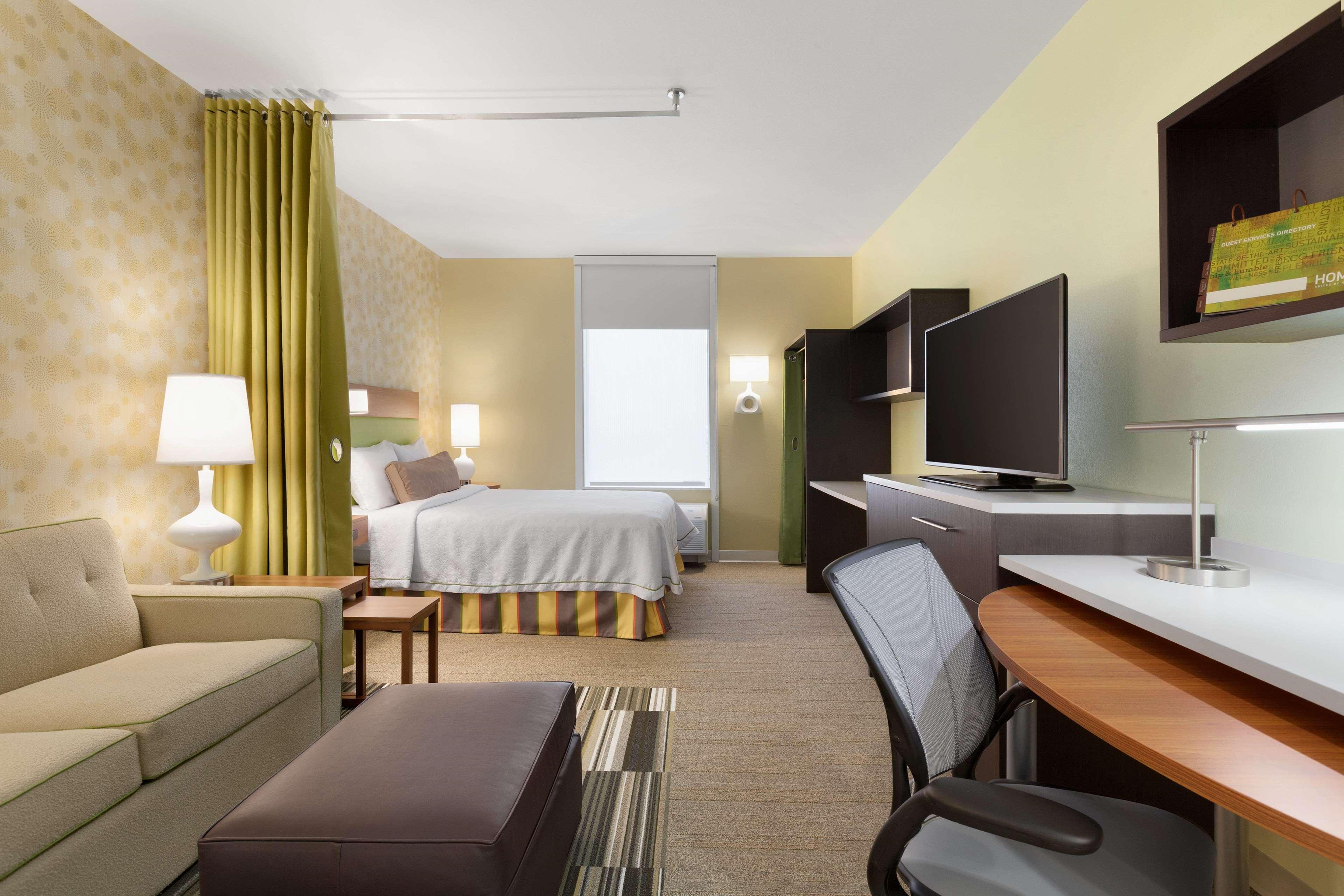 Home2 Suites By Hilton Lubbock Esterno foto